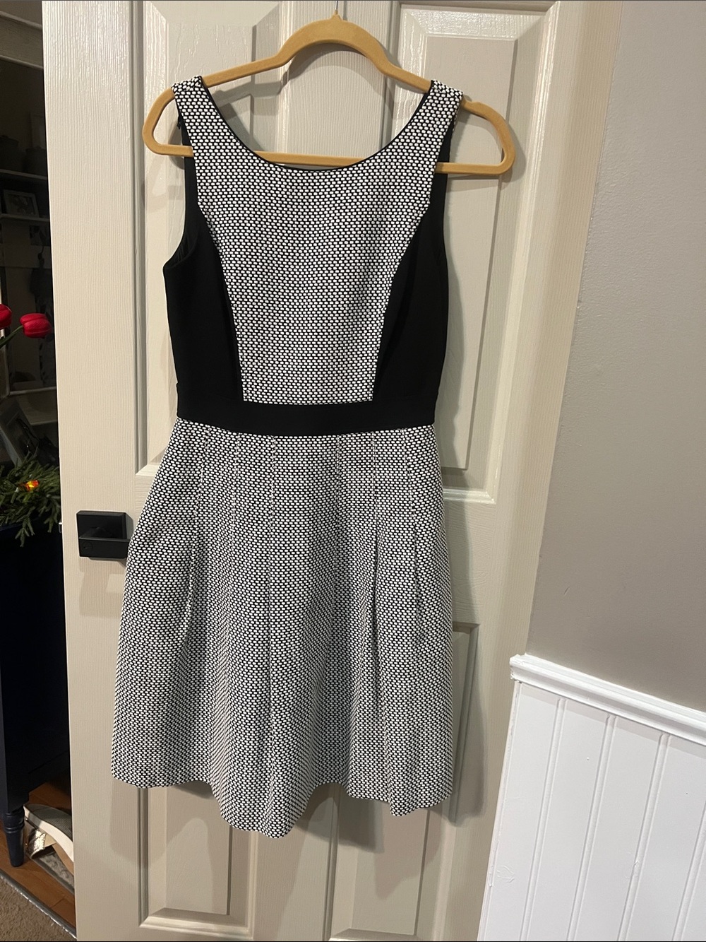 White House Black Market Black and White Sleeveless Fit-and-Flare Dress